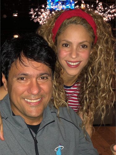 Shakira junto a su hermano Tonino por su cumpleaños/Foto:Instagram