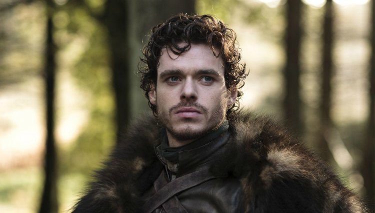 Richard Madden como Robb Stark en la serie de HBO 'Juego de Tronos'