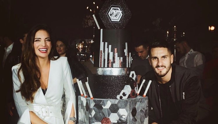 Koke Resurreción con Beatriz Espejel en su fiesta de cumpleaños | Foto: @beatrizespejel