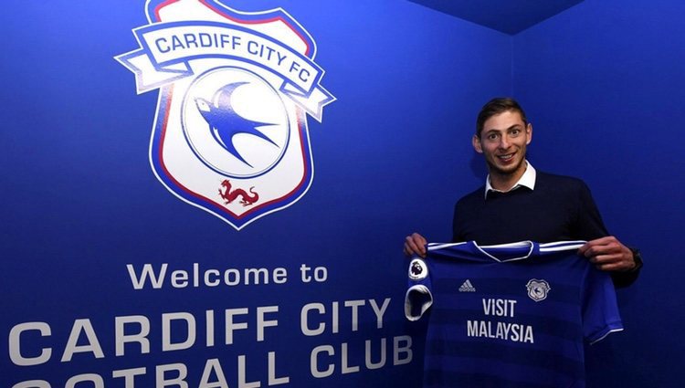 Emiliano Sala ficha por el Cardiff City