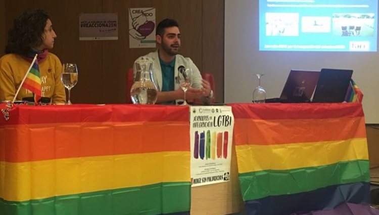 Jesús Tomillero durante una charla | Foto: Instagram 