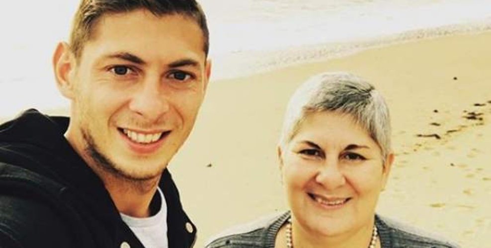 Emiliano Sala con su madre/ Foto: Redes sociales