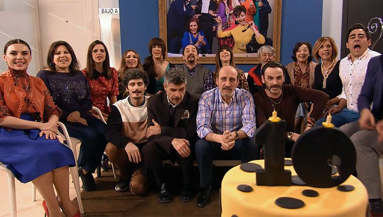 El reparto de 'LQSA' tras la décima temporada de la serie | Foto: Telecinco