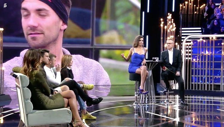 Sofía Suescun y Raquel Lozano en el plató de 'GH DÚO' | Foto: Telecinco.es