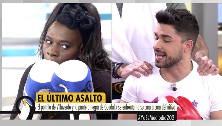 Carolina Sobe y Miguel Frigenti en el plató de 'Ya es mediodía' | Foto: Telecinco.es