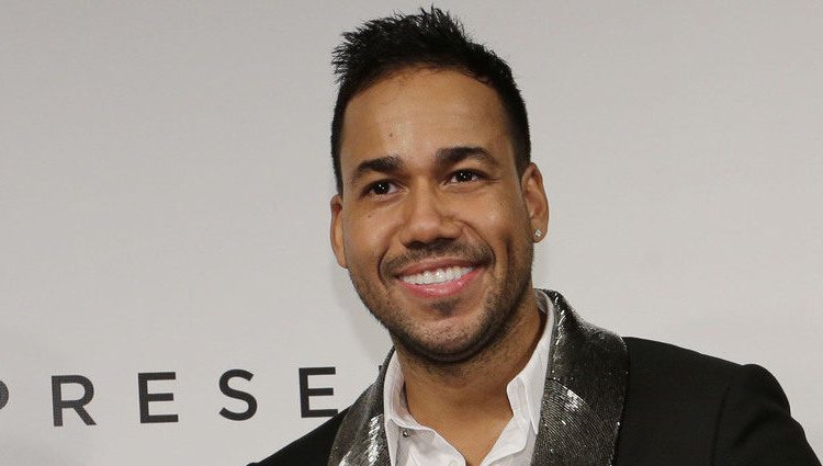 golden anterior disco romeo santos