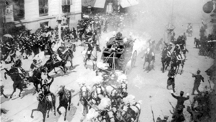 Atentado contra los Reyes Alfonso XIII y Victoria Eugenia el día de su boda | Pinterest