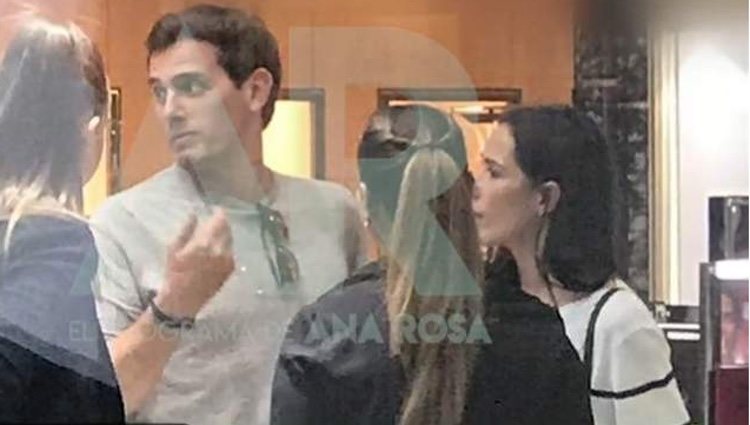 Primeras imágenes de Malú y Albert Rivera juntos / Foto: Telecinco.es