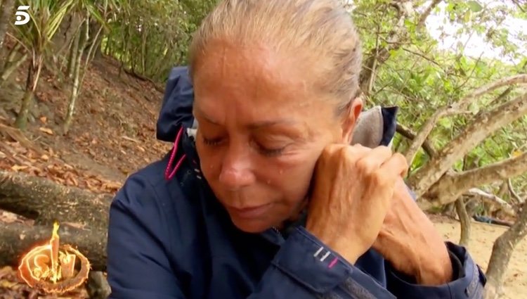 Isabel Pantoja llorando | Foto: telecinco.es