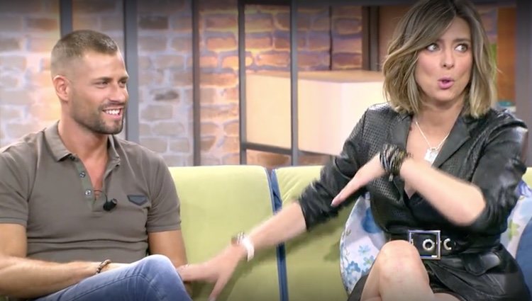 Albert Álvarez y Sandra Barneda en 'Viva la vida' / Foto: Telecinco.es