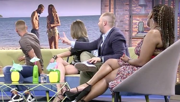 'Viva la vida' muestra imágenes de Albert y Lara en 'Supervivientes' / Foto: Telecinco.es