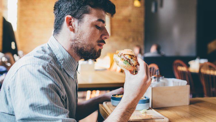 Deberá de empezar a comer más sano