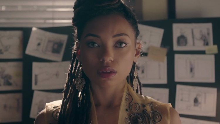 Logan Browning en la nueva temporada de 'Queridos blancos'