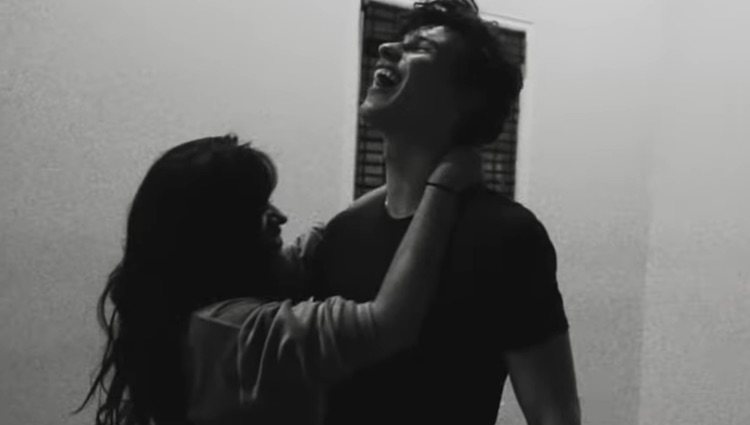 Camila Cabello y Shawn Mendes ensayando 'Señorita'/ Foto: Instagram