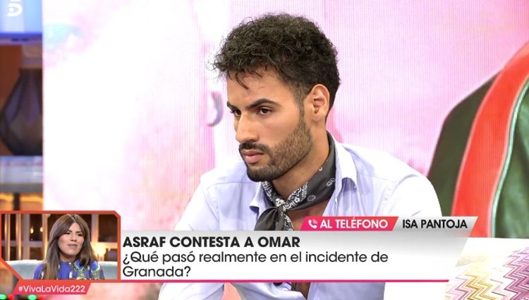 Asraf escuchando a Chabelita en 'Viva la vida' / Telecinco.es