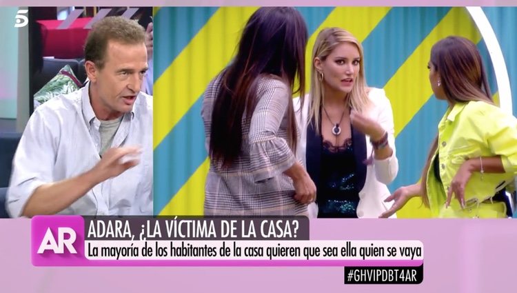 Alessandro Lequio comentando el paso de Alba Carrillo por 'GH VIP 7' / Foto: Telecinco.es