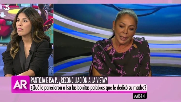 Chabelita escuchando las palabras de su madre / Telecinco.es