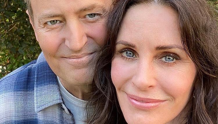 Matthew Perry y Courteney Cox juntos/Foto: Instagram