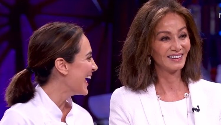 Tamara y su madre en la final de 'MasterChef Celebrity 4' - Fuente: Rtve.es