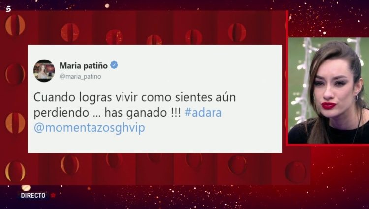 Adara leyendo un tweet de apoyo de María Patiño/ Foto: Telecinco.es