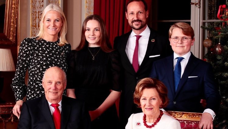 Posado de la Familia Real Noruega para felicitar la Navidad de 2019/ Foto: Instagram