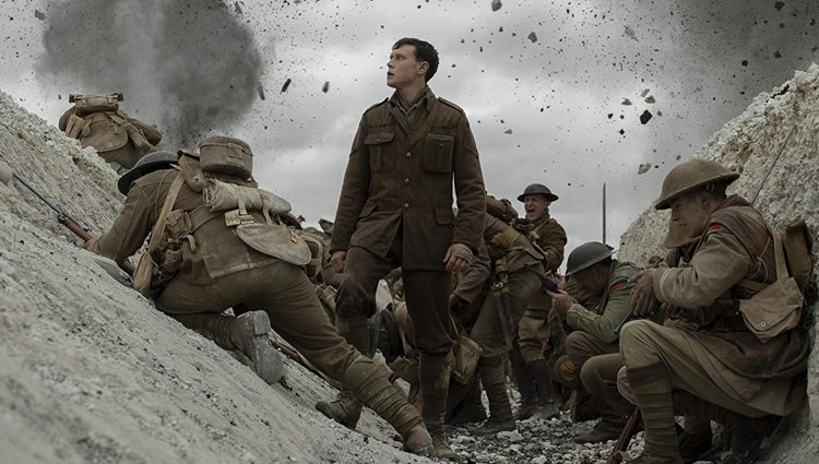 George MacKay como Schofield en '1917'