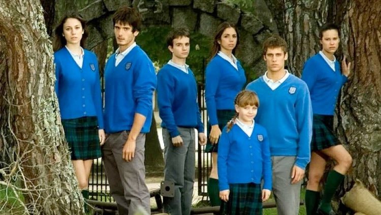 Imagen promocional de una de las temporadas de 'El internado'