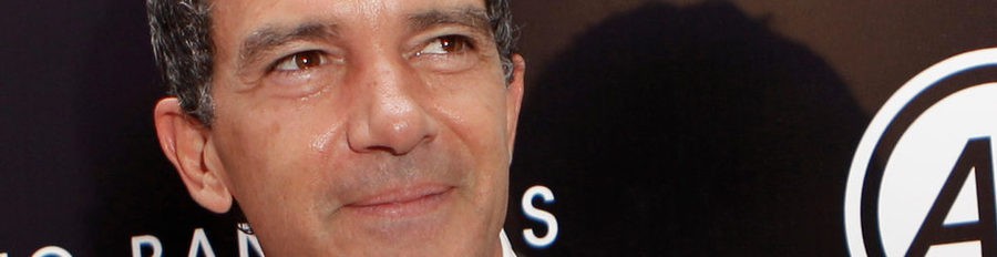 Antonio Banderas revela que sufrió un tumor en la espalda hace dos años