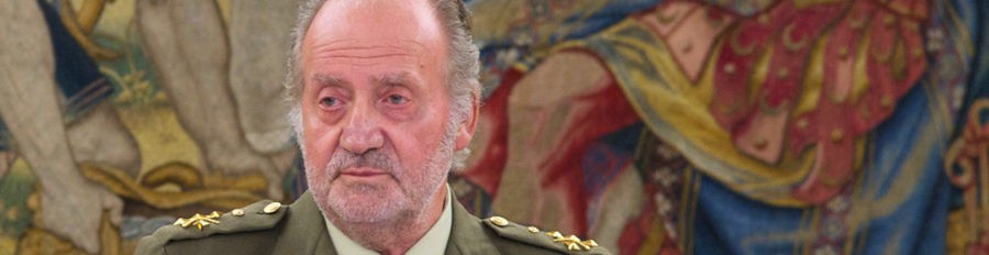 El Rey Don Juan Carlos I, ingresado en el hospital para su operación de rodilla