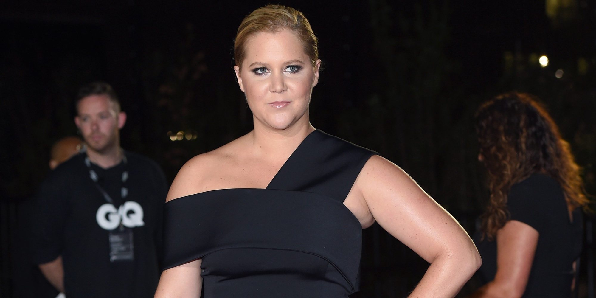 Amy Schumer está viviendo con su marido y su exnovio en el mismo piso