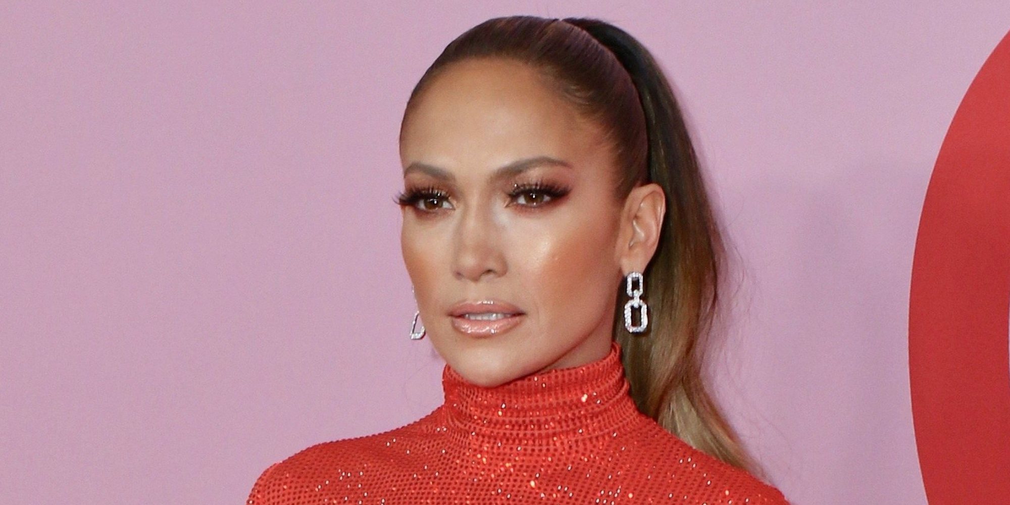 Jennifer Lopez lanza un dardo a Donald Trump durante su actuación en la Super Bowl 2020