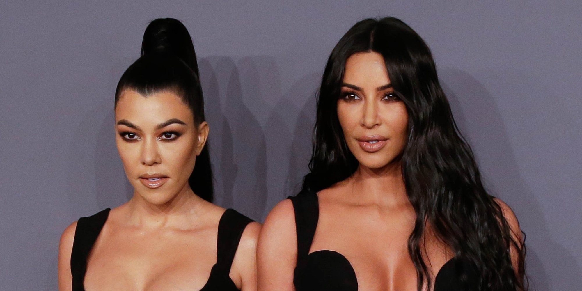 Kim y Kourtney Kardashian acaban a tortazos en el adelanto de la temporada 18 de 'KUWTK'