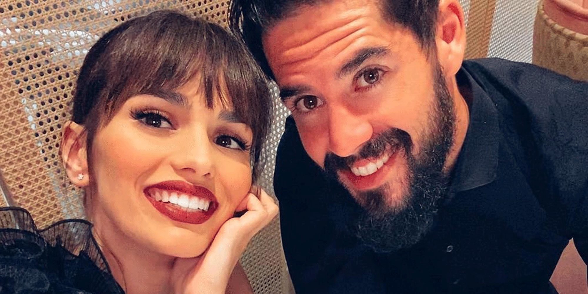 Sara Sálamo pide disculpas por una foto con Isco Alarcón llevando mascarillas: "Uno no siempre acierta"