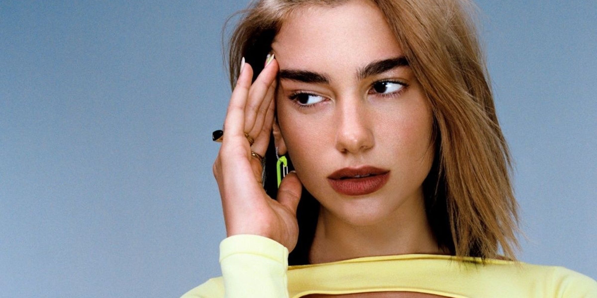 Dua Lipa llora al anunciar que adelantará el lanzamiento de su álbum 'Future nostalgia' tras haberse filtrado