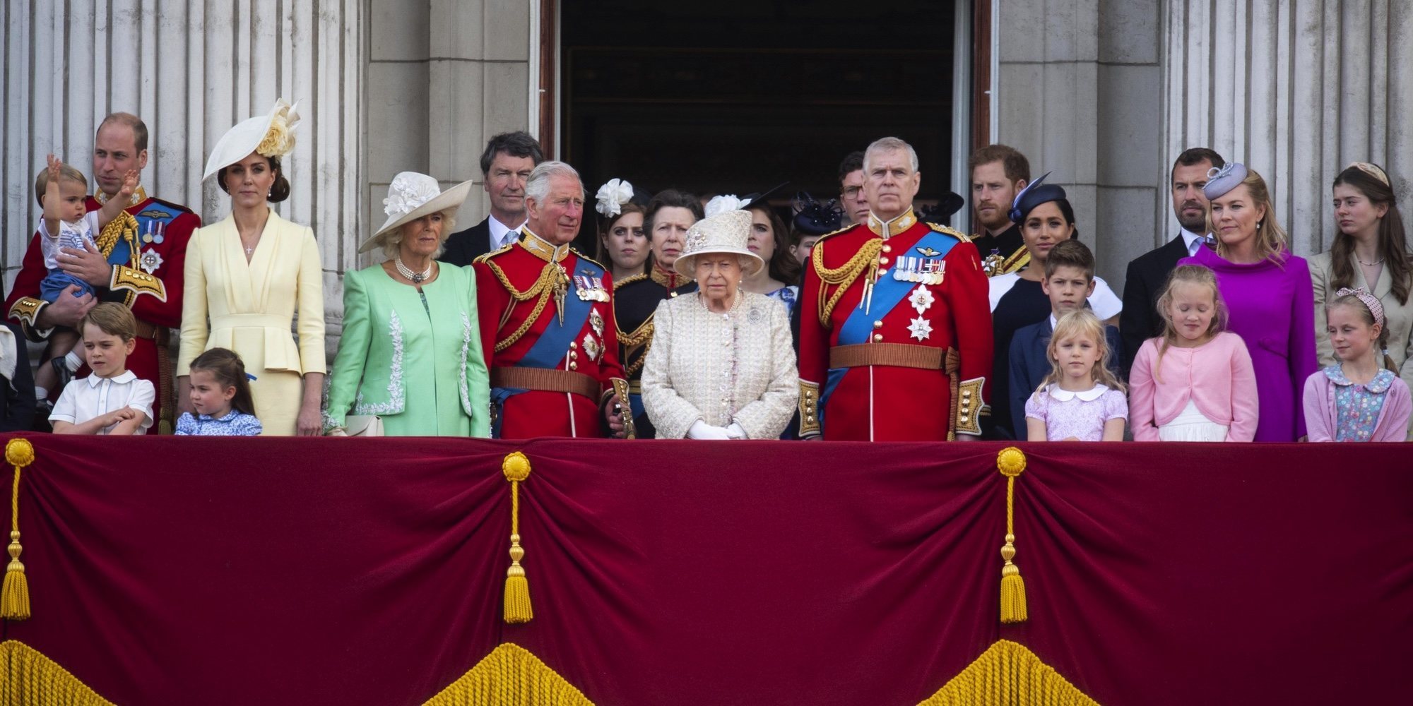 La Reina Isabel cancela la fiesta de su cumpleaños Trooping The Colour 2020 por el coronavirus