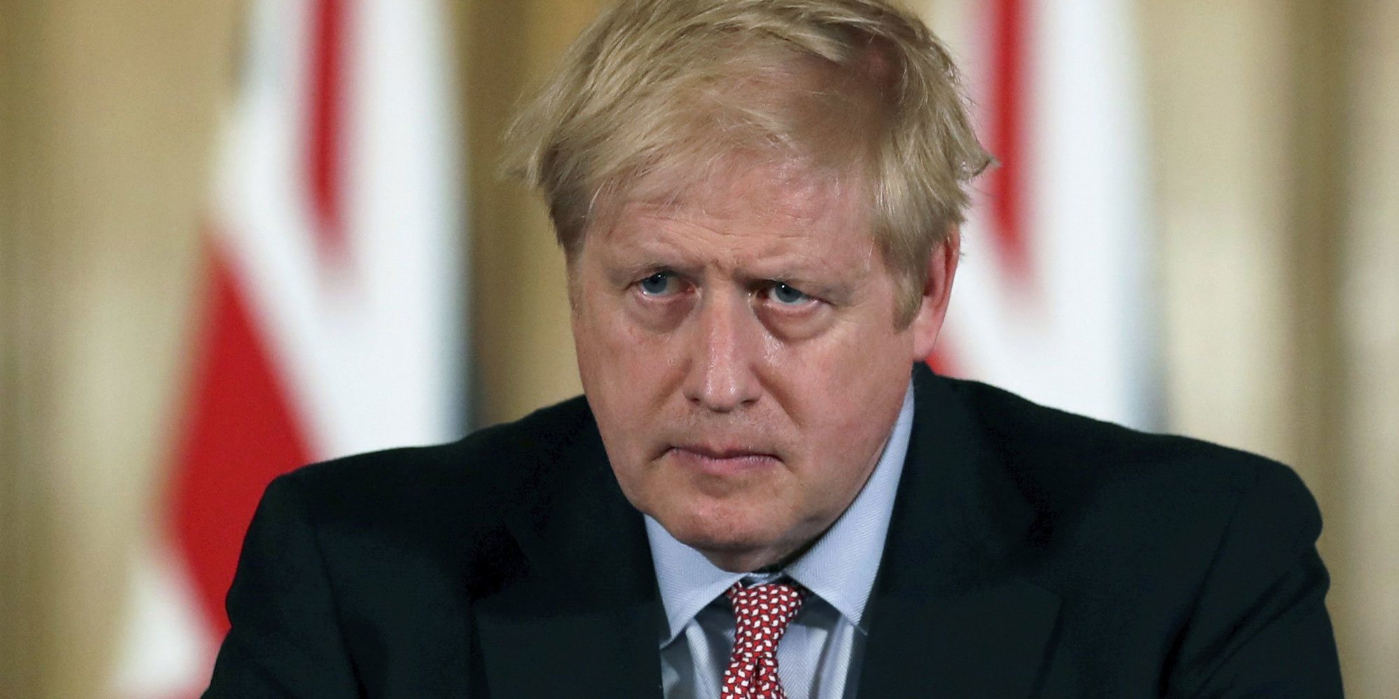 Boris Johnson sale de la UCI tras ingresar por coronavirus