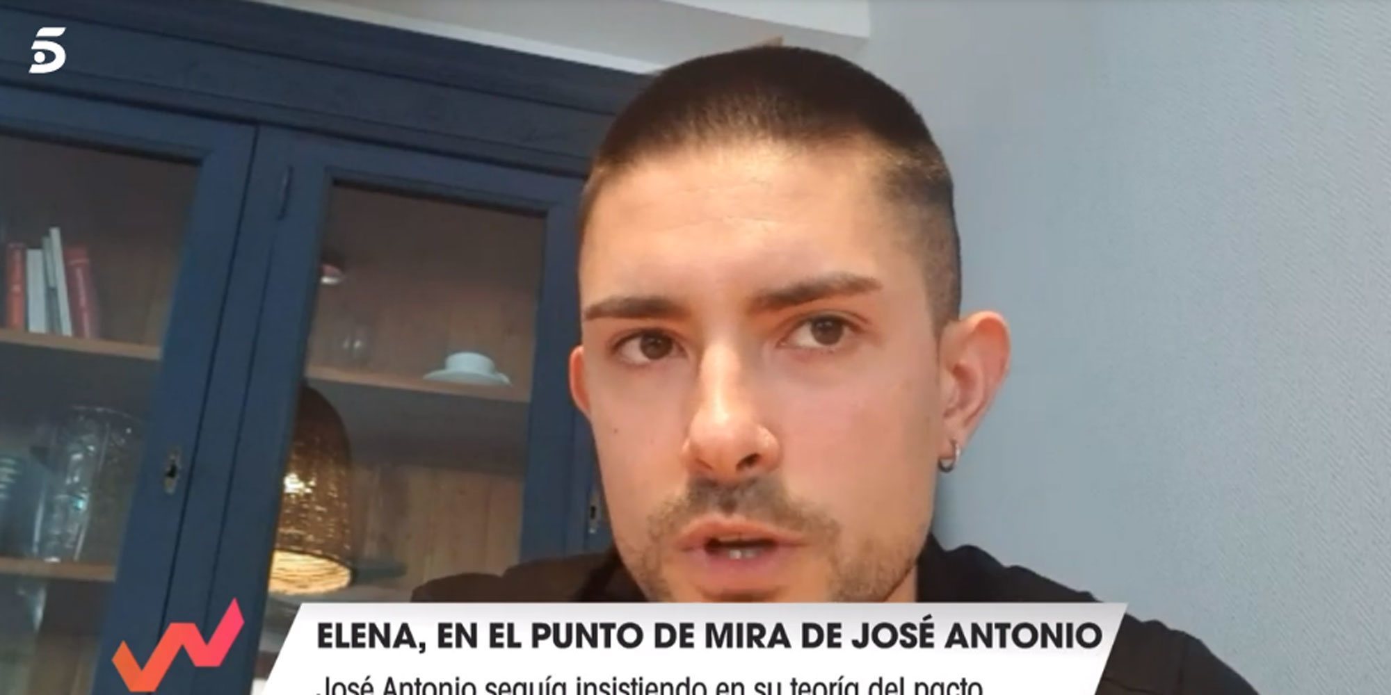 Aitor Molinero defiende a su hermana Adara y a su madre Elena de las críticas de Kiko Matamoros