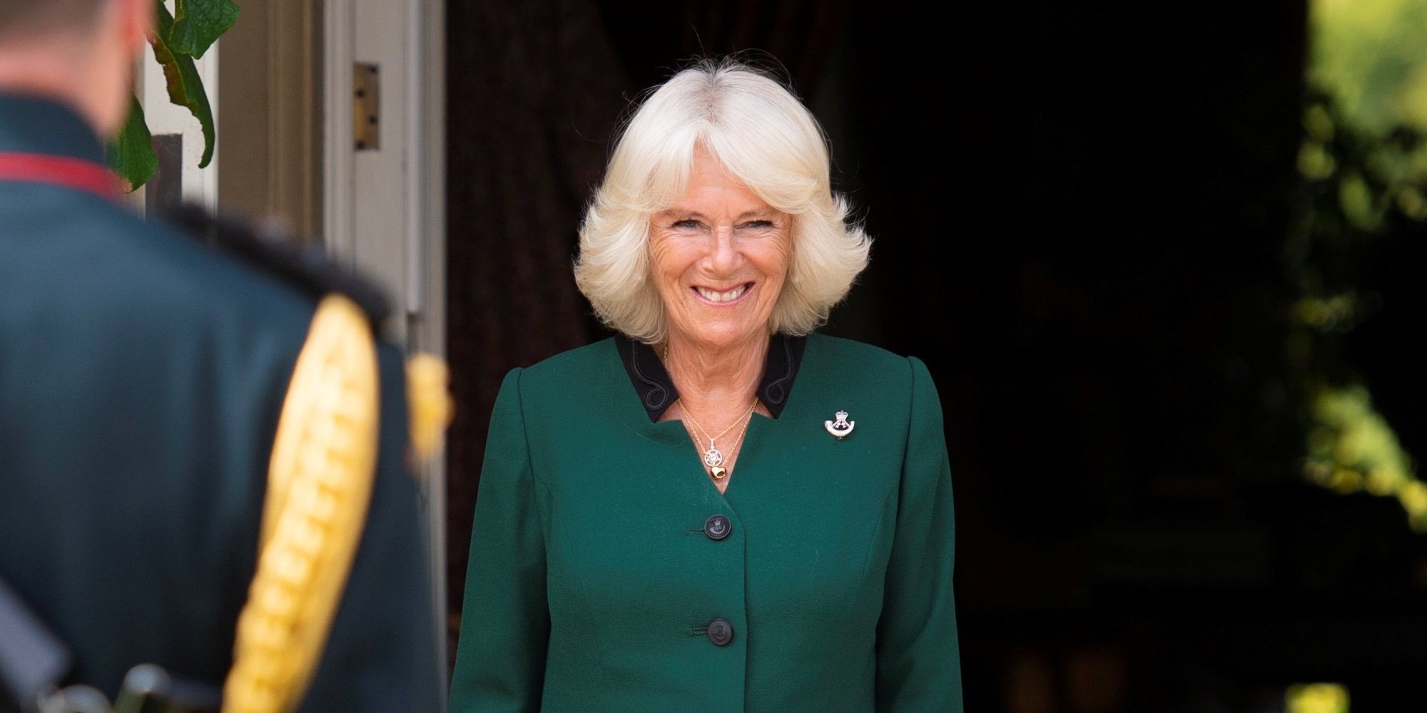 El Duque de Edimburgo cede el cargo de Coronel en Jefe del Regimiento 'Los Rifles' a Camilla Parker Bowles