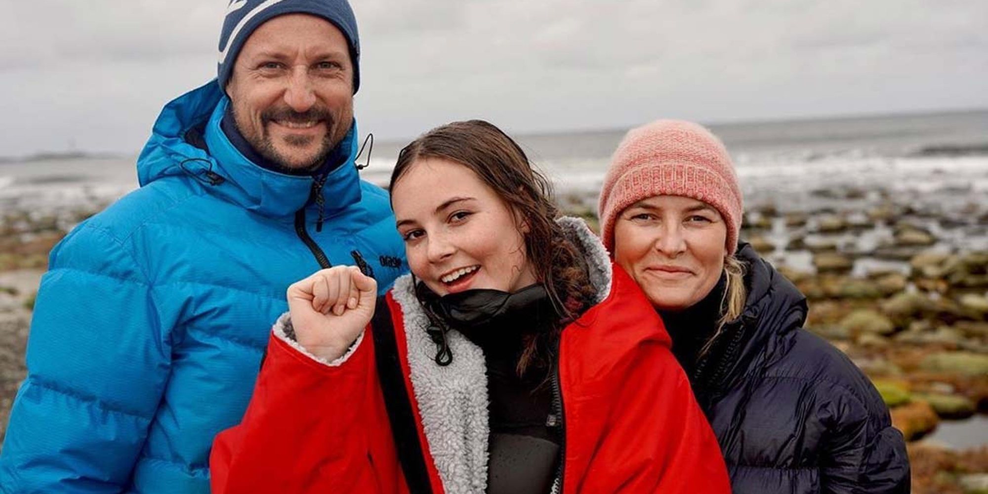 La Princesa Ingrid de Noruega gana un campeonato de surf