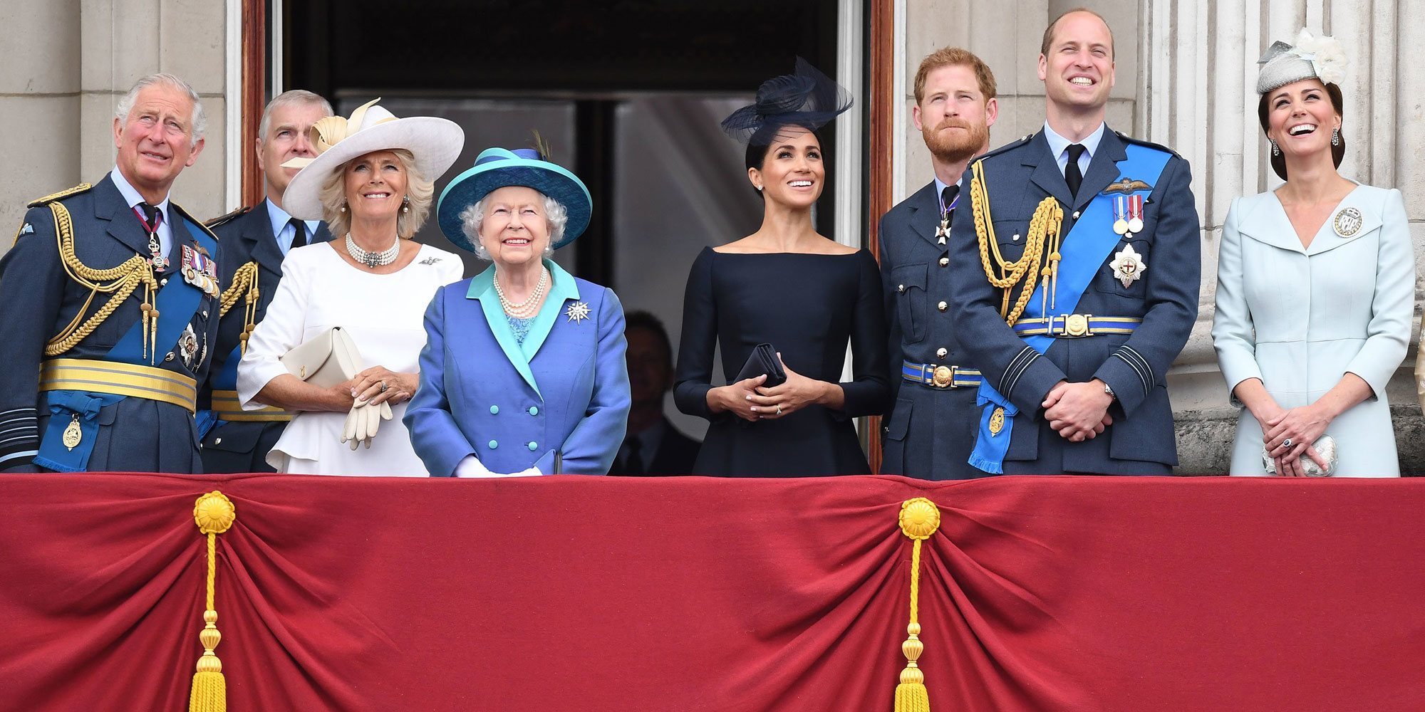 La popularidad de la Familia Real Británica: de la victoria de la Reina y el Príncipe Guillermo a la caída del Príncipe Harry