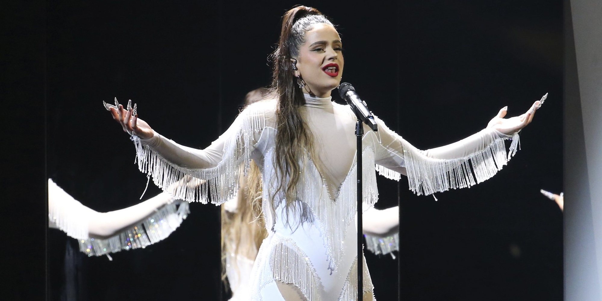 Rosalía triunfa en los Grammy Latino y Alejandro Sanz se alza con uno de los premios en una noche internacional