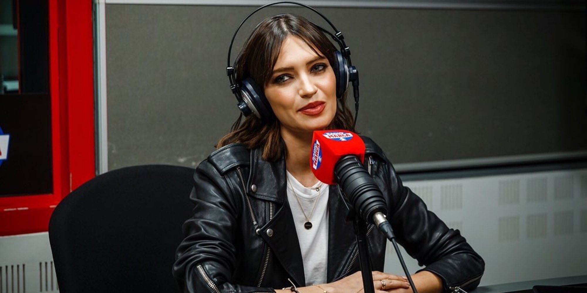 Sara Carbonero habla por primera vez de su enfermedad y presenta su nueva sección en la radio: "Hay que vivir sin miedo"