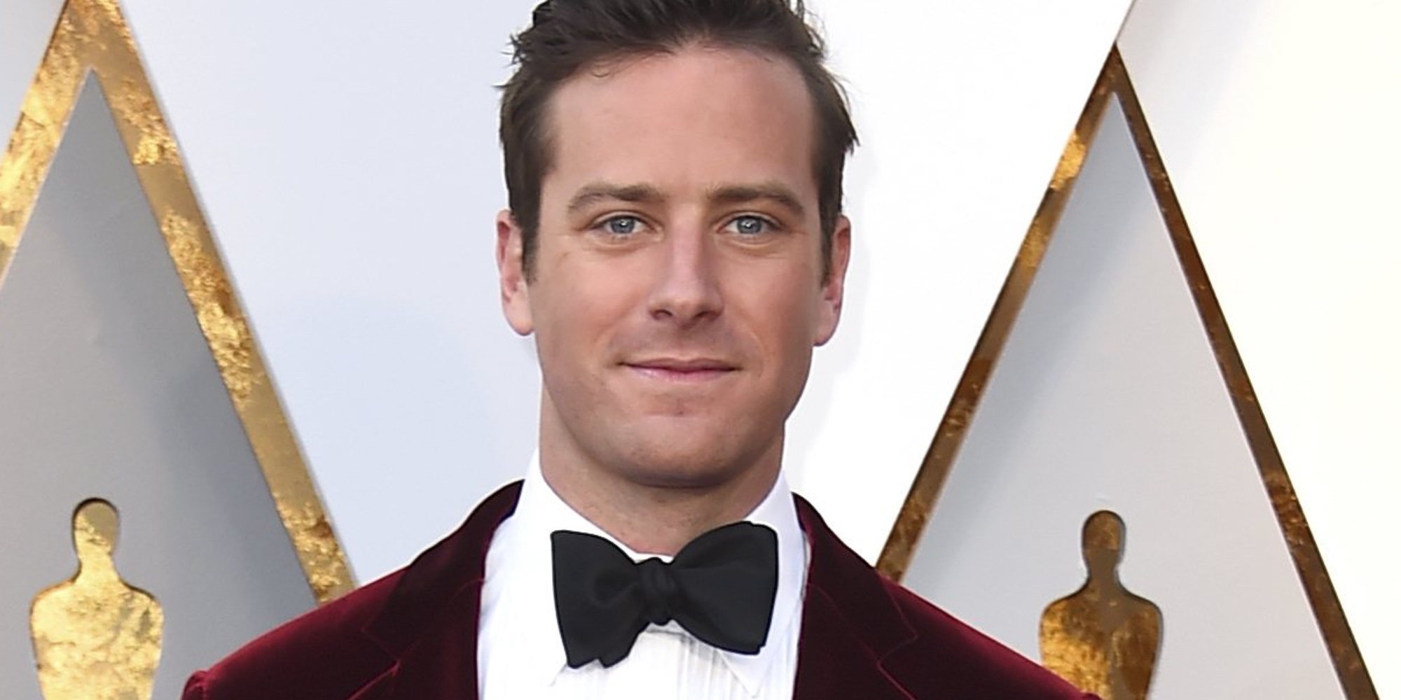 Armie Hammer se pronuncia sobre su supuesto canibalismo y abandona el rodaje de su próxima película con Jennifer Lopez