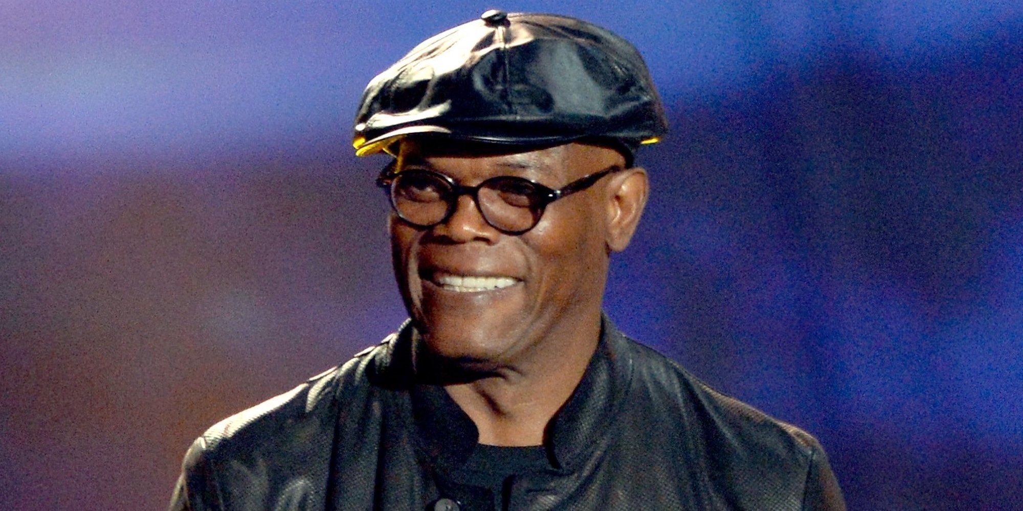 Samuel L. Jackson recibe la vacuna contra la Covid-19