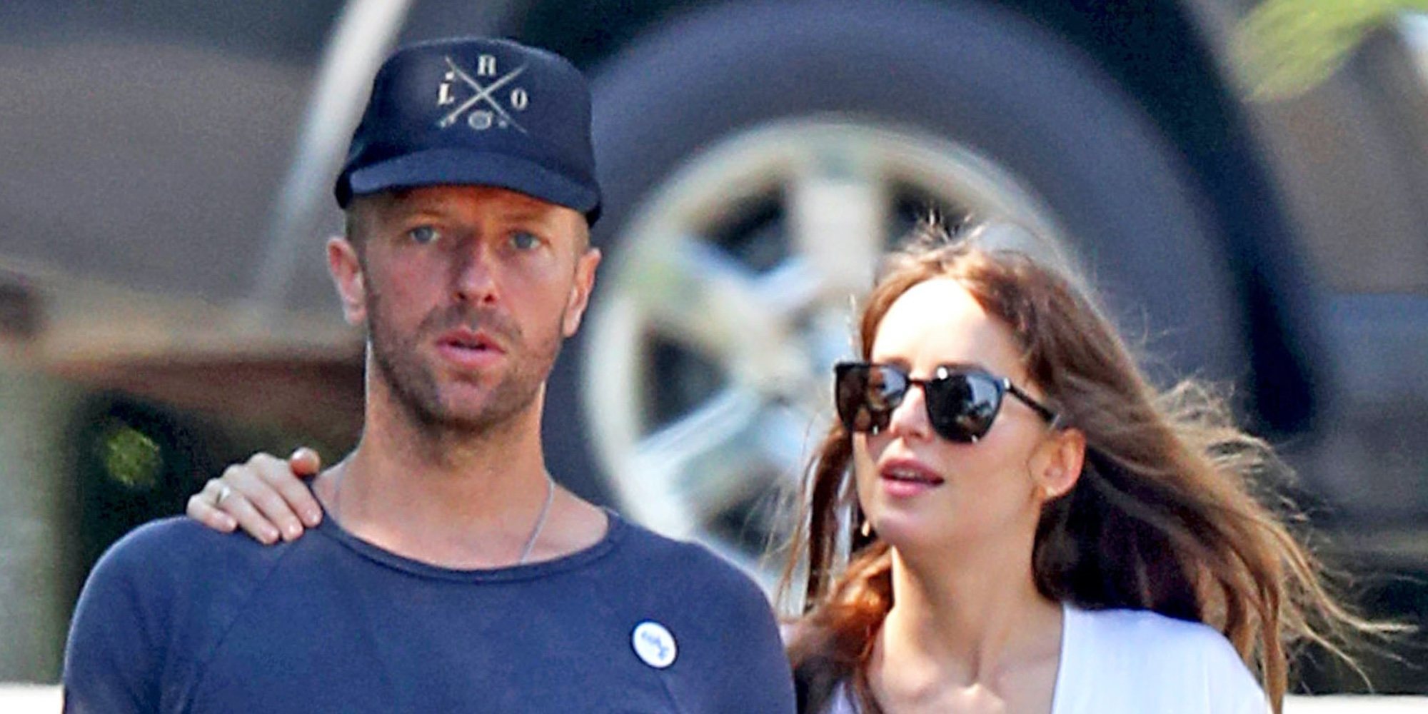 Dakota Johnson y Chris Martin se han comprado una lujosa mansión en Malibú