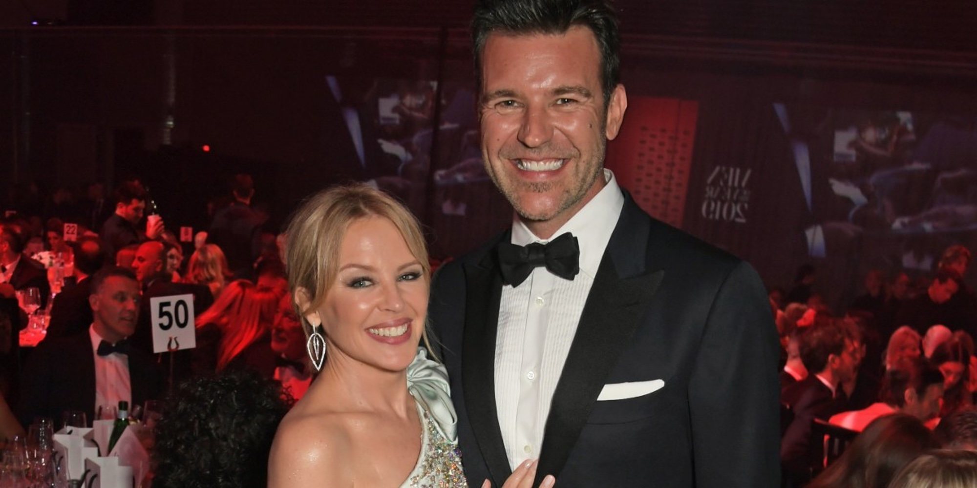 Kylie Minogue y Paul Solomons se han prometido