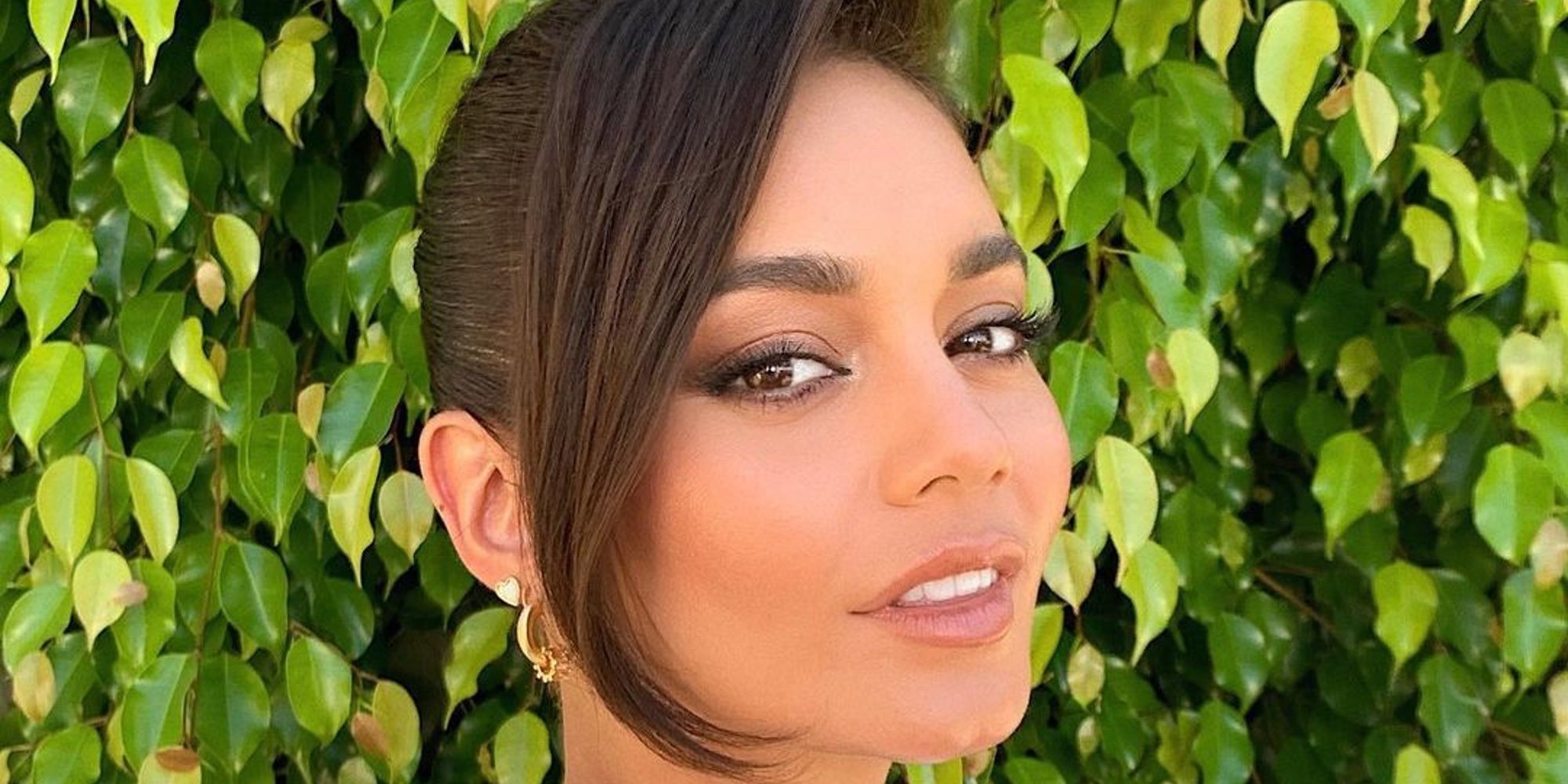 Vanessa Hudgens confirma su relación con Cole Trucker con un tierno beso: "Eres tú, soy yo, somos nosotros"