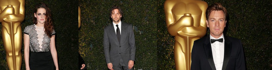 Kristen Stewart, Bradley Cooper y Ewan McGregor apoyan a los premiados en los Governors Awards 2012