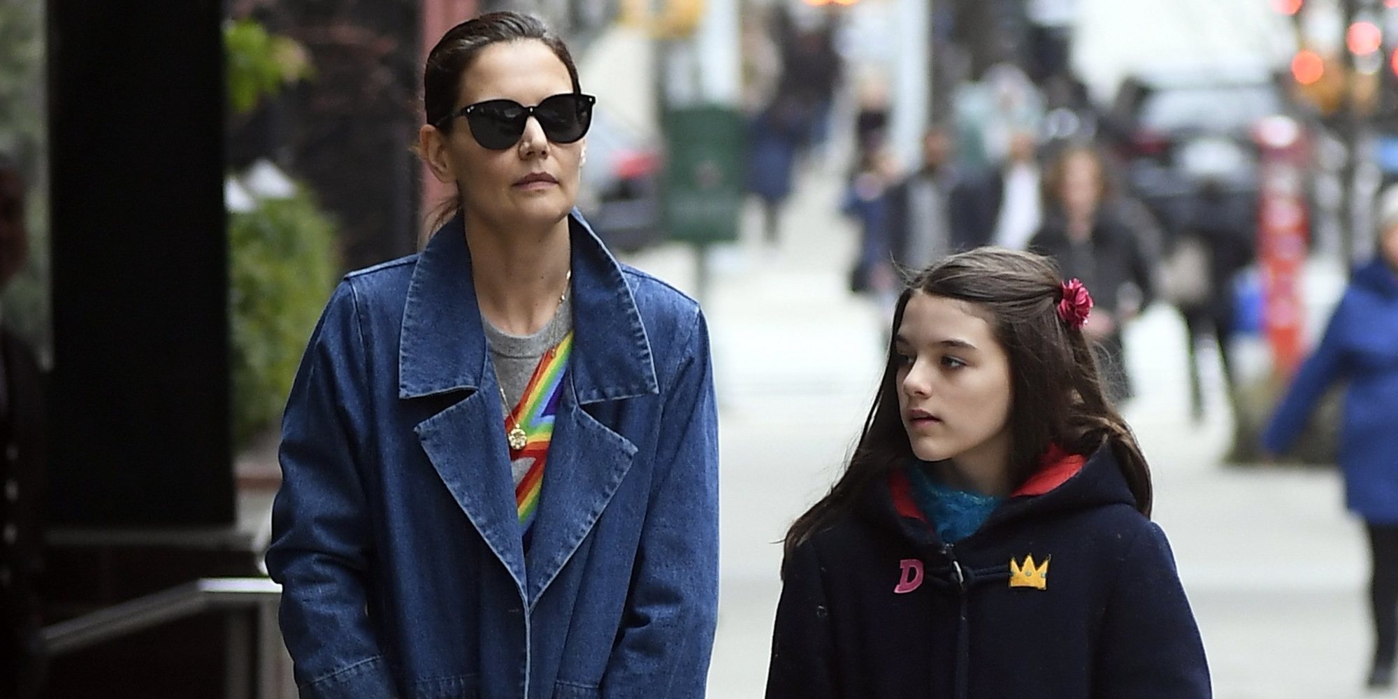 Katie Holmes celebra el cumpleaños de su hija Suri Cruise con las fotos más íntimas de su infancia