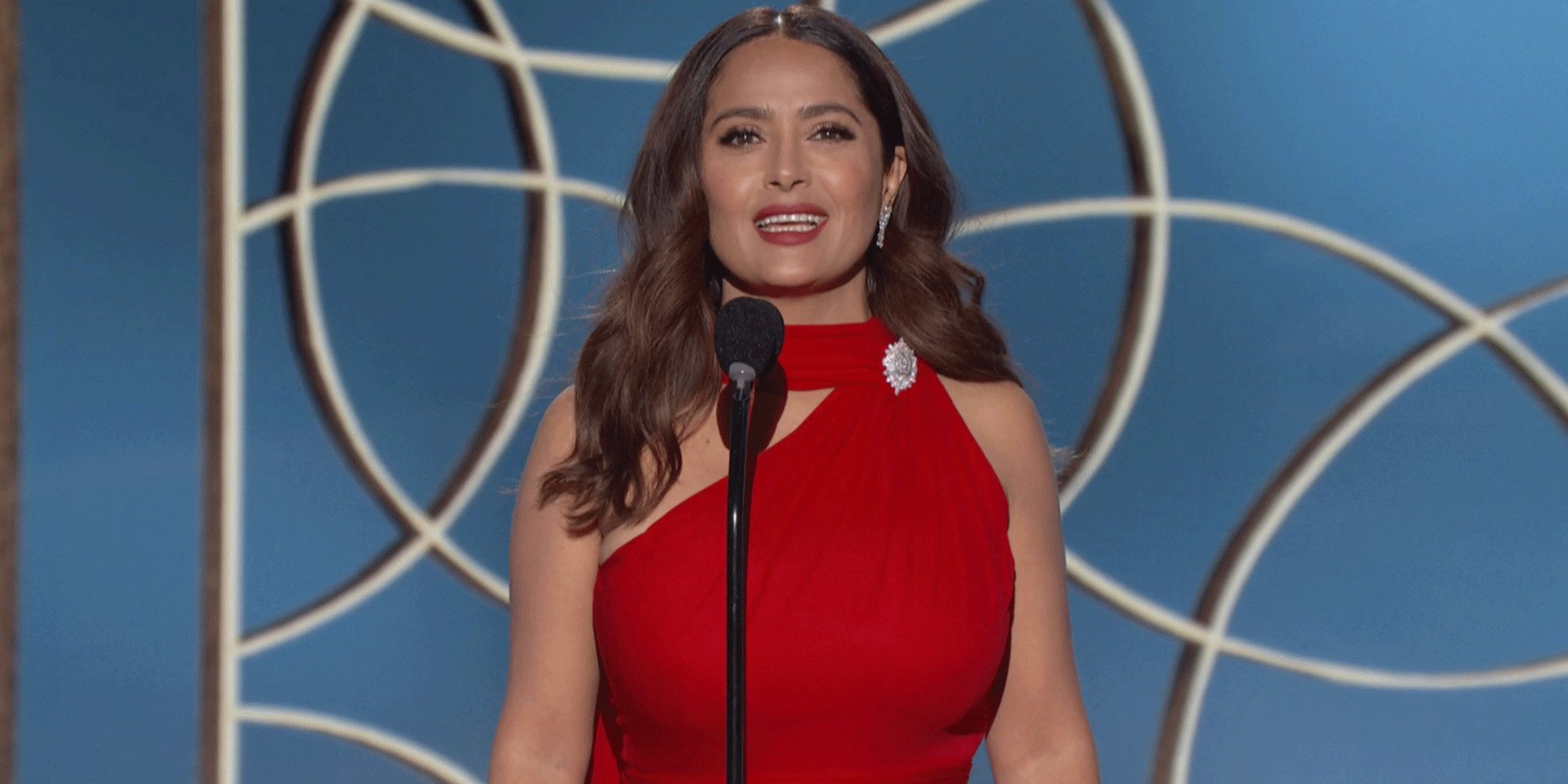 Salma Hayek confiesa que estuvo muy cerca de la muerte a causa del COVID-19